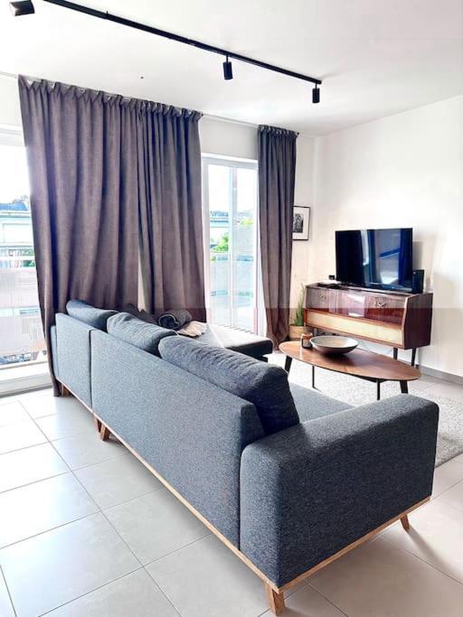- Superbe 2ch - Parking Free Appartement